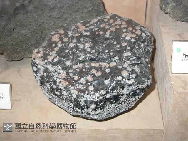 黑曜岩藏品圖，第3張