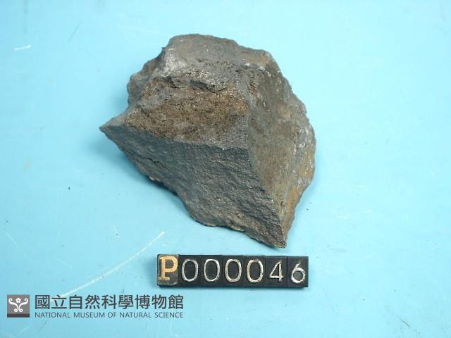中長玄武岩藏品圖，第3張