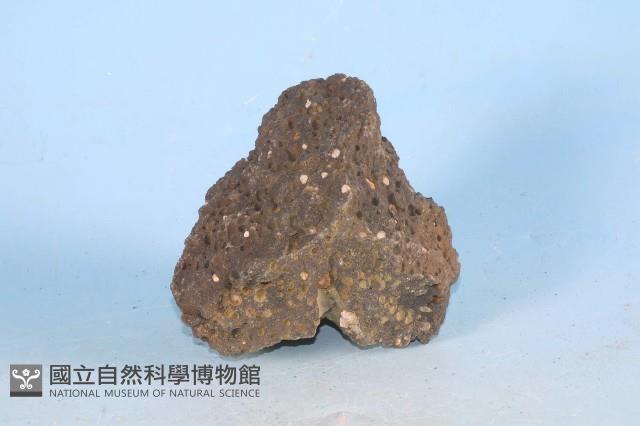 玄武岩藏品圖，第2張