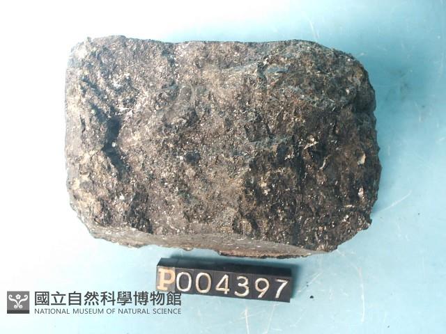玻璃質玄武岩藏品圖，第2張