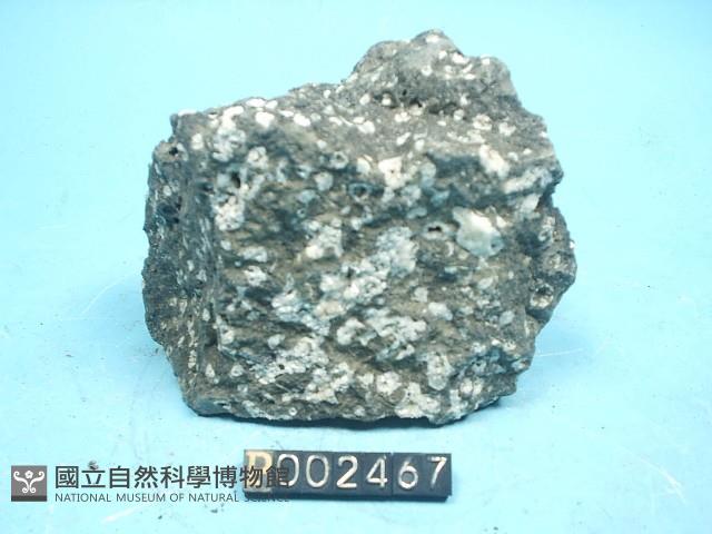 玄武岩藏品圖，第2張