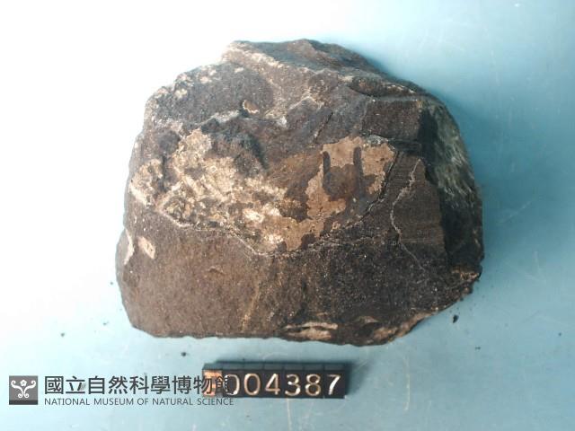 玄武岩藏品圖，第2張