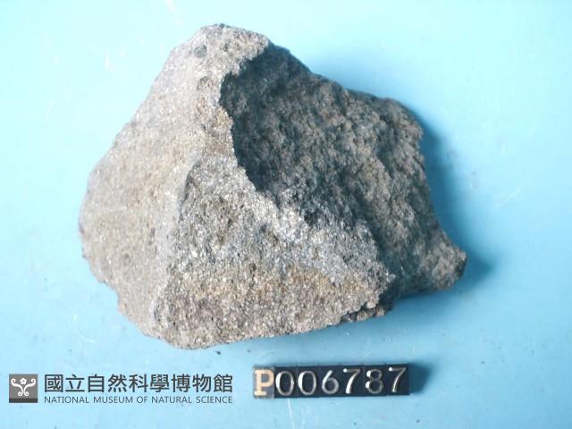 角閃石安山岩藏品圖，第2張