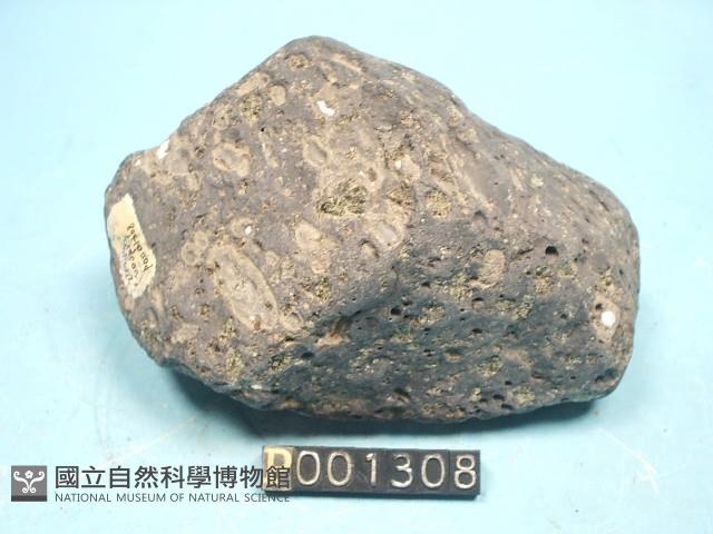 玄武岩藏品圖，第2張