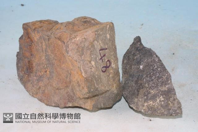玄武岩藏品圖，第3張
