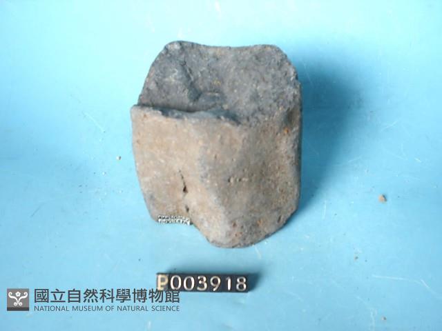 鹼性玄武岩藏品圖，第3張