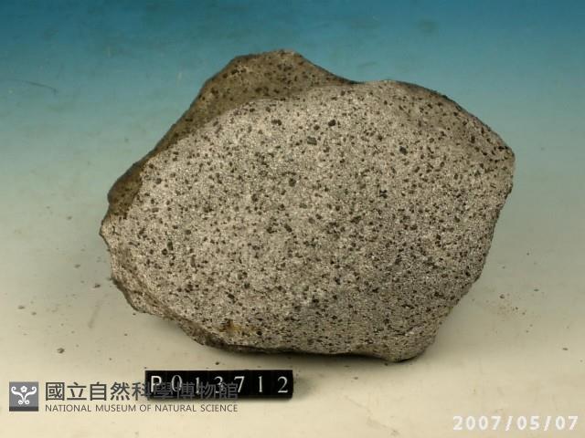 安山岩藏品圖，第2張