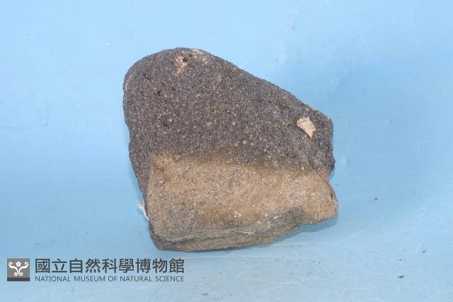 玄武岩藏品圖，第2張