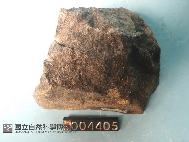 玄武岩藏品圖，第2張