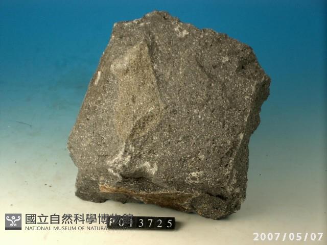 輝石安山岩藏品圖，第2張