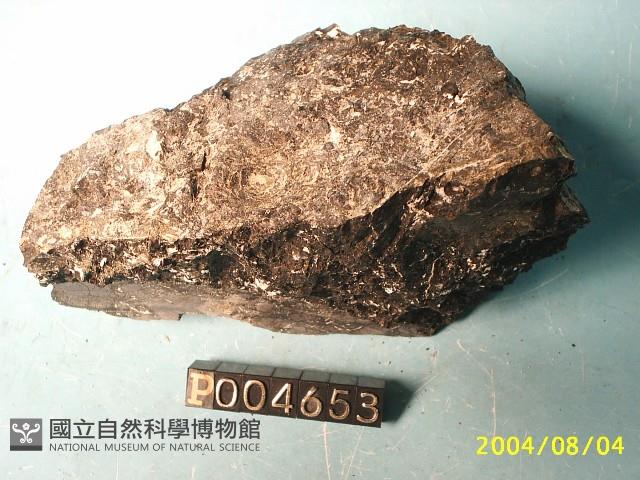 玻璃質玄武岩藏品圖，第2張