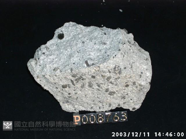 石英安山岩藏品圖，第2張