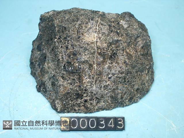 玻璃質玄武岩藏品圖，第2張