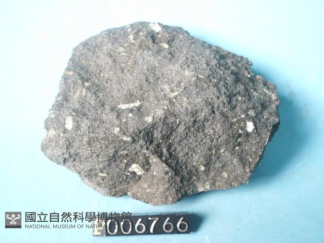 玄武岩藏品圖，第2張
