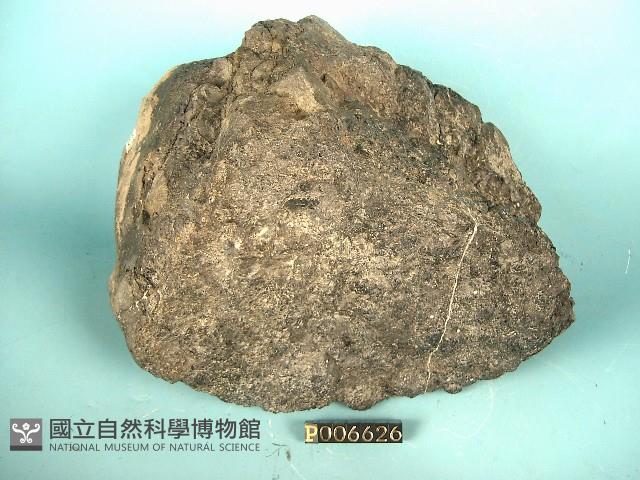 玻璃質玄武岩藏品圖，第2張