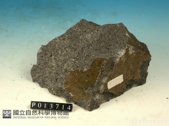 安山岩藏品圖，第2張