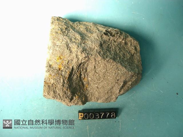 角閃安山岩藏品圖，第2張