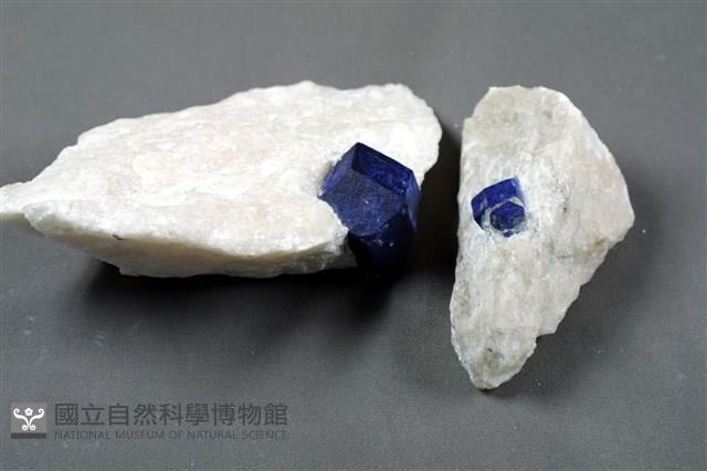 青金石藏品圖，第1張