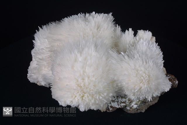 鈣沸石藏品圖，第1張