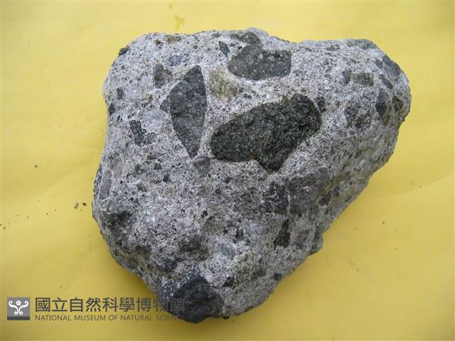 凝灰質集塊岩藏品圖，第1張