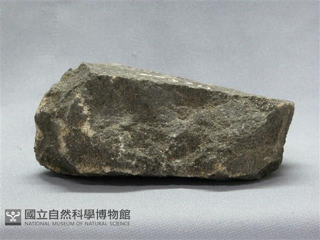 玄武岩藏品圖，第1張