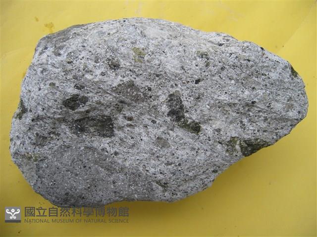凝灰角礫岩藏品圖，第1張