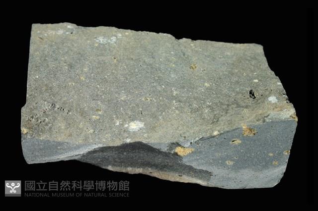 白榴基玄武岩藏品圖，第1張