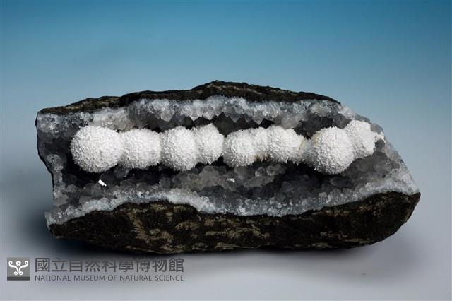 纖維鈣矽酸石 藏品圖，第1張