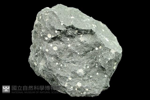 玄武岩藏品圖，第1張