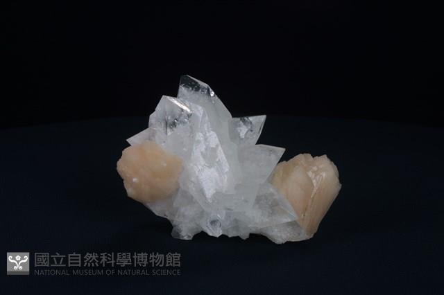 魚眼石/輝沸石藏品圖，第1張