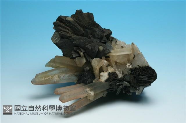 日光榴石 藏品圖，第1張