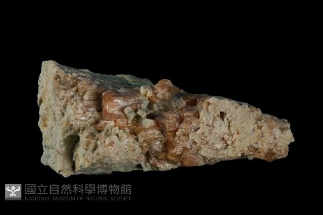 鈣鋁榴石藏品圖，第1張