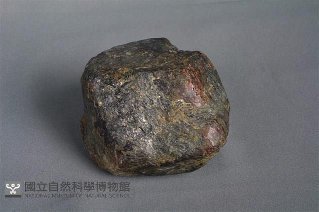 鐵鋁柘榴子石 藏品圖，第1張