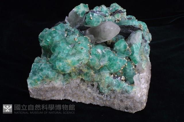 螢石/黑鎢礦/石英藏品圖，第1張