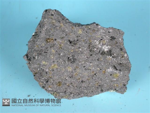 斜長輝長岩藏品圖，第1張