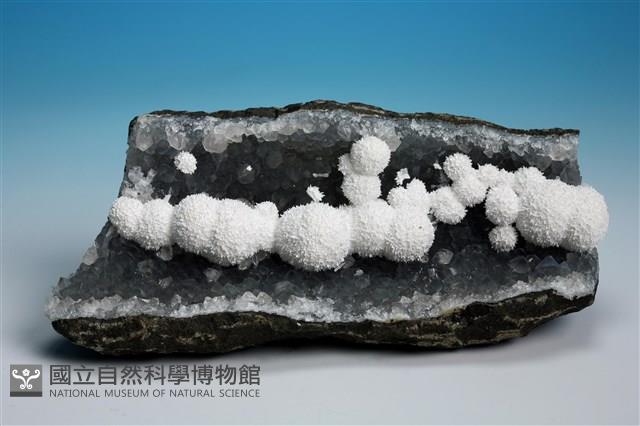 纖維鈣矽酸石 藏品圖，第1張