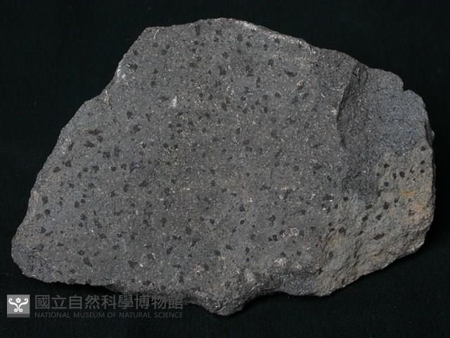 角閃安山岩藏品圖，第1張