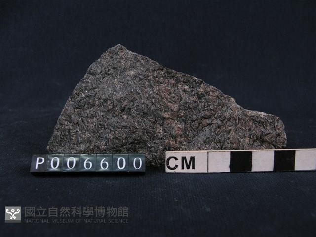 石榴石藍閃片岩藏品圖，第1張
