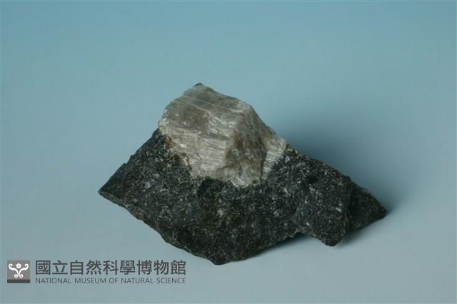 歪長石 藏品圖，第1張