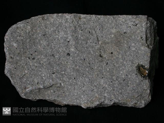 角閃安山岩藏品圖，第1張