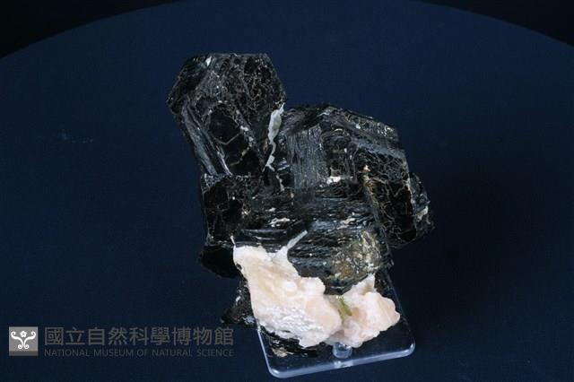 金雲母/方解石/磷灰石藏品圖，第1張