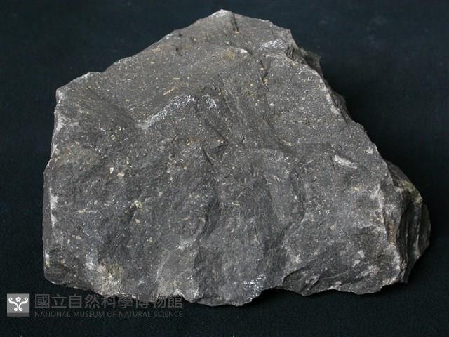 基性安山岩藏品圖，第1張