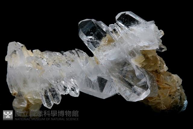 縫合水晶藏品圖，第1張