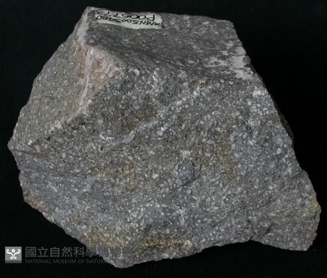 輝石安山岩藏品圖，第1張
