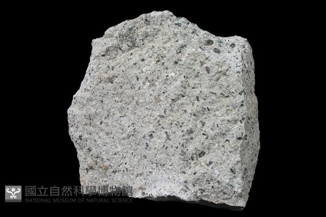 角閃石安山岩藏品圖，第1張