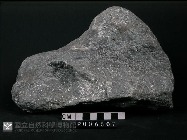多矽白雲母藍閃片岩藏品圖，第1張