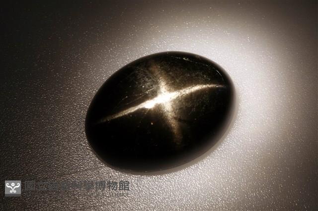 透輝石藏品圖，第1張