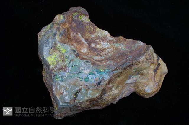 釩銅礦 藏品圖，第1張
