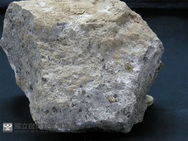 石英安山岩藏品圖，第2張