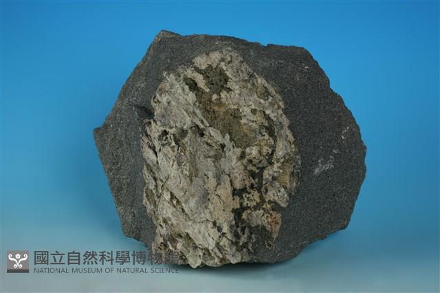 安山岩藏品圖，第2張